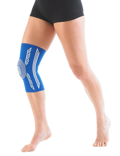 Woman wearing Neo G Airflow Plus Stabilized Knee Support with Silicone Patella Cushion facing side