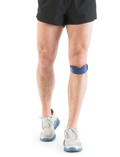 Man wearing Neo G Patella Band below knee, facing front